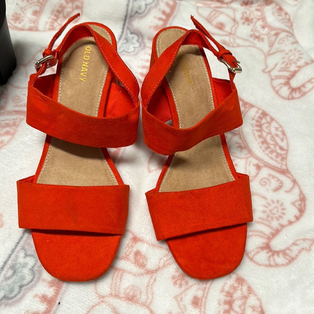 Red heel sandal
